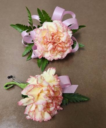 Daddy/Daughter Dance Corsage Package Special in Portage, IN | Flower Power Designs