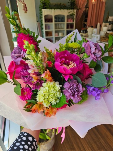 Daily Special Wrapped Bouquet in Frederick, MD | Maryland Florals Daily Special Wrapped Bouquet in Frederick, MD | Maryland Florals