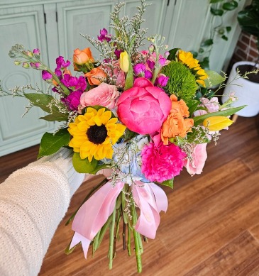 Daily Wrapped Bouquet  in Frederick, MD | Maryland Florals