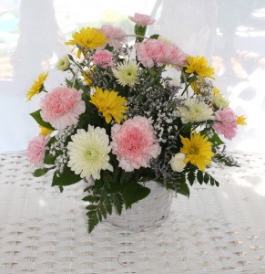 DAISIES AND MORE BASKET