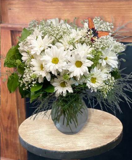 Daisy Meadows Bouquet of Fresh Flowers