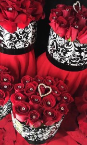 DAMASK ROSE HAT BOX