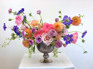 Dance with me Floral arrangement in Carlsbad, CA | Fleur d' Elegance Dance with me Floral arrangement in Carlsbad, CA | Fleur d' Elegance