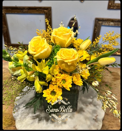 Dancing Delight Vase Arrangement 