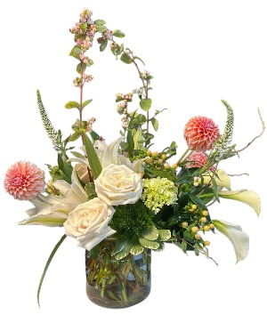 Darcy's Dahlias  A Davis Floral Design