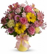 Darling Dreams Bouquet by Teleflora T500-1A