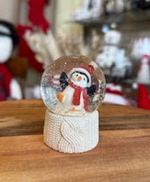 Darling Snowglobe 