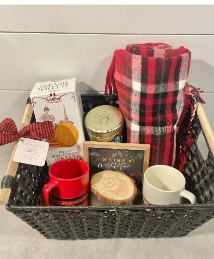 Date Night In- Poppy and Pines Gifting Co Gift Basket