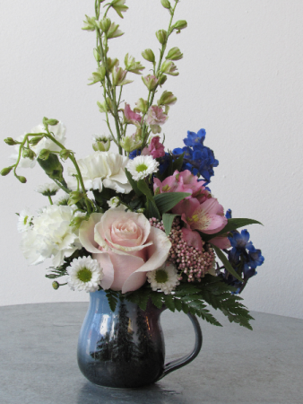 David Waln Sunset Mug Arrangement
