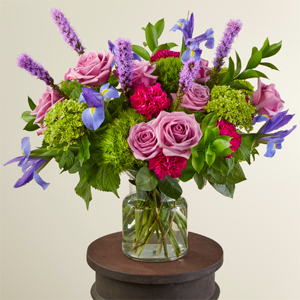 Daydream 22-M4d Arrangement in Fort Worth, TX | DARLA'S FLORIST Daydream 22-M4d Arrangement in Fort Worth, TX | DARLA'S FLORIST