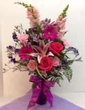 M2 Dazzle Her Day Bouquet