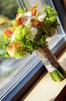 Dazzling Handtied Wedding Bouquet