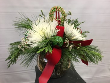 Deck the Halls Fresh Arrangement
