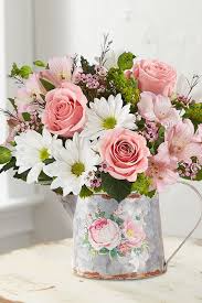 Delightful Day™ Bouquet All-around arrangement