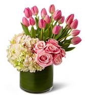 DELIGHTFUL DREAM ARRANGEMENT