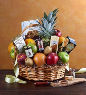 Deluxe Fruit & Gourmet Basket 