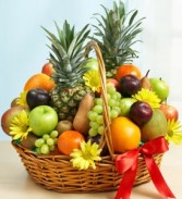 Deluxe Fruit Gift Basket Small, Medium & Large
