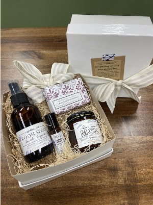 Deluxe Love You Mom Gift Set 