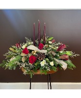 Deluxe Oval Christmas Centerpiece (Special #1) 