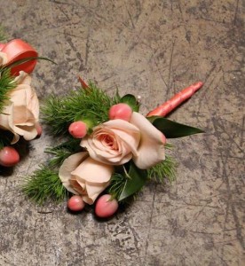DESERT SUN BOUTONNIERE in Davis, CA | STRELITZIA FLOWER CO. DESERT SUN BOUTONNIERE in Davis, CA | STRELITZIA FLOWER CO.