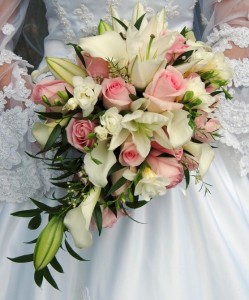 Designed Wedding Bouquets Fresh Flowers In Defiance Oh Fancy Petals Designed Wedding Bouquets Fresh Flowers