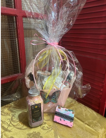 Designer Choice Gift Basket  Custom Gift Baskets in Colorado Springs, CO | Enchanted Florist II