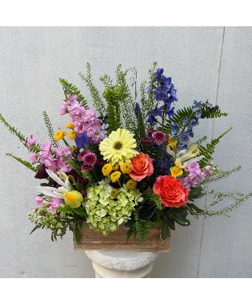 Designer's Choice Box Arrangement Colorful Mix of Flowers in Navarre, FL | NAVARRE BEACH FLOWERS Designer's Choice Box Arrangement Colorful Mix of Flowers in Navarre, FL | NAVARRE BEACH FLOWERS