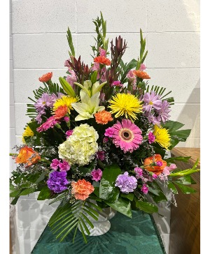 Designer's Choice Fresh flowers in vase