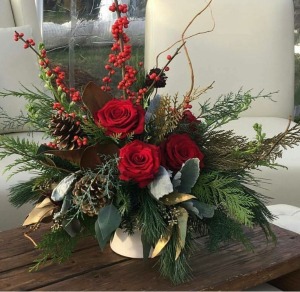 Designer's Choice Holiday Hat Box Flower Arrangement