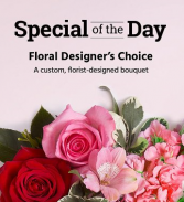 Designer's Choice Medium - Large Fresh Flowers Arrangement