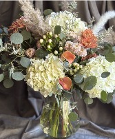 Designer's Choice Mixed flower bouquet