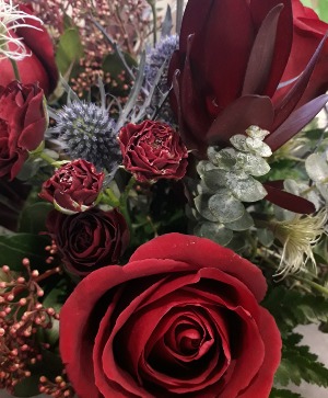 Designers Choice Roses Red Rose Bouquet