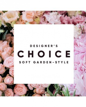 Designer's Choice Soft Garden Fresh Arrangement