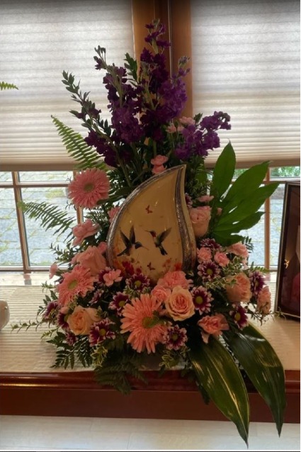 Designer's Choice Urn Arrangement