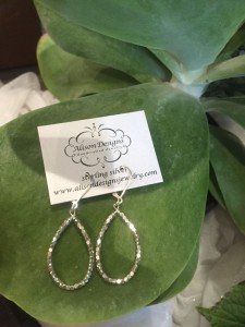 Diamond Cut Hoops Gift