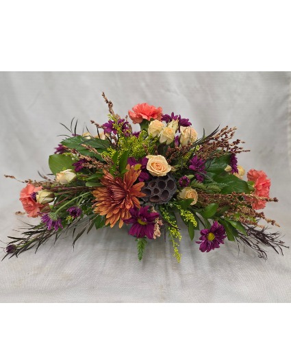 Dinnertime Delight Fresh Centerpiece