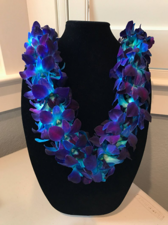 Double Blue Orchid Lei *WHILE SUPPLIES LAST*