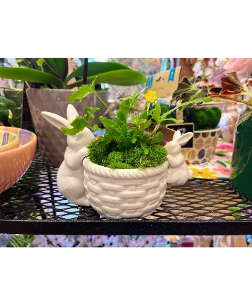Double Bunny Basket  in Fairview, OR | QUAD'S GARDEN - Home to Trinette's Floral