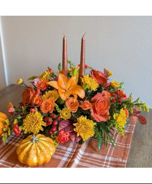 DOUBLE CANDLE CENTERPIECE 