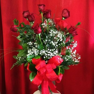 Doz red fancy roses roses