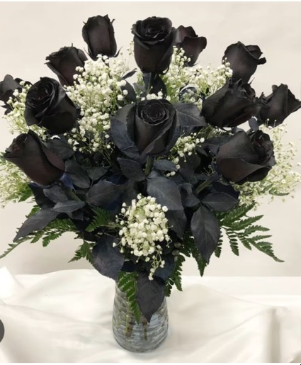 Dozen Black Roses Roses