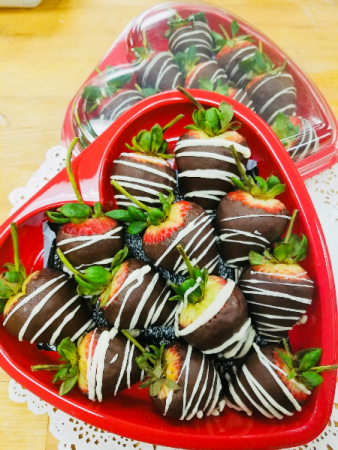 Chocolate Covered Strawberries  in Sedalia, MO | State Fair Floral