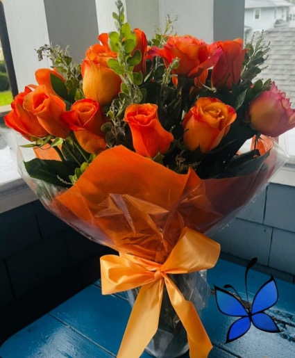 Dozen Long Stemmed Orange Roses 