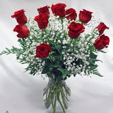 Dozen LS Red Roses in Vase