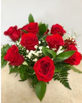 40 cm Dozen Red Rose Bouquet Special Vase Arrangement