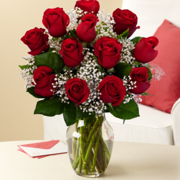dozen red roses in wetaskiwin ab dennis pedersen town florist