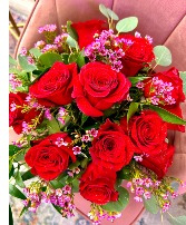 Dozen Red Roses In Cube Vase  Valentine Mixed Arrangement 