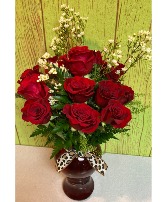 DOZEN RED ROSES IN RED URN 