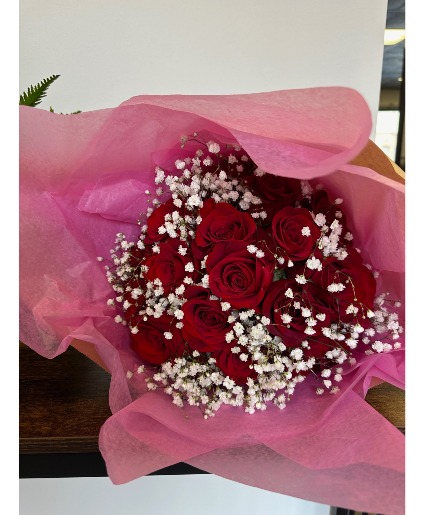 Dozen Red Roses with Babies Breath 