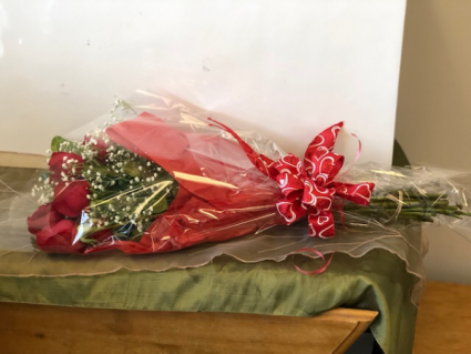 Dozen roses Cash and carry special pick up only
